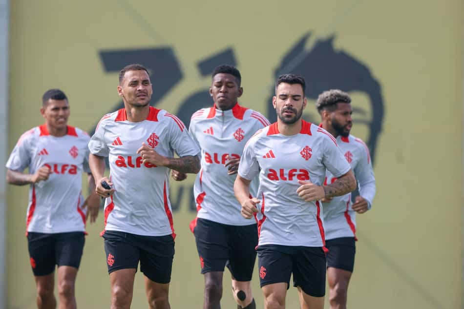 Treino do Internacional -- Alan Patrick, Vitão, Bruno Henrique e Wesley (Foto: Ricardo Duarte/SC Internacional)