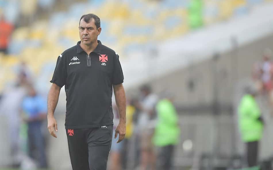 Fábio Carille se despede do Vasco após demissão