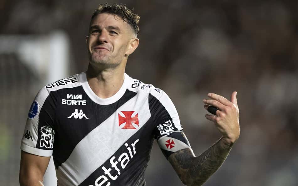 Vegetti supera Cano na lista de artilheiros estrangeiros do Vasco; veja ranking