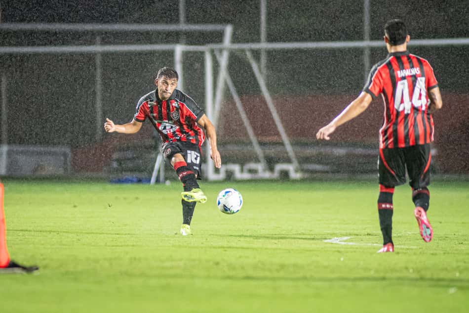 Ronald em Vitória x Cerro Largo Foto: Victor Ferreira / EC Vitória
