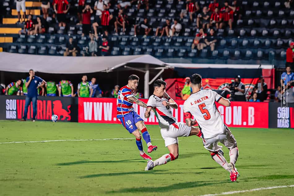 Partida entre Vitória e Fortaleza, pelo Brasileirão (Foto: Matheus Amorim/Fortaleza EC)