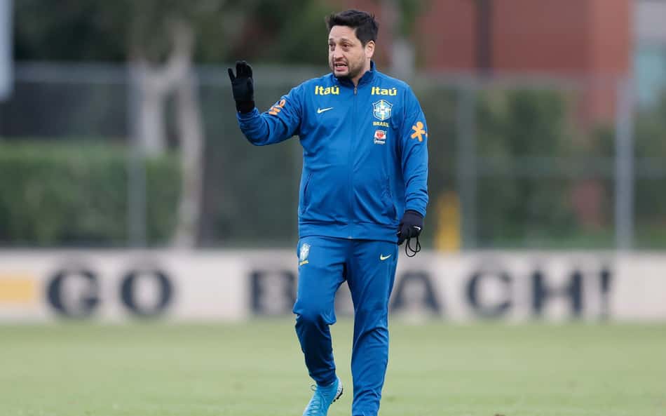 Seleção: Arthur Elias aposta em organização e eficiência para enfrentar os EUA
