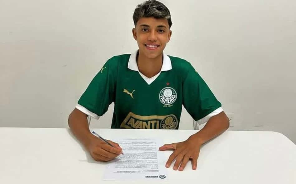 Palmeiras fecha contratação de joia do clube de Gusttavo Lima