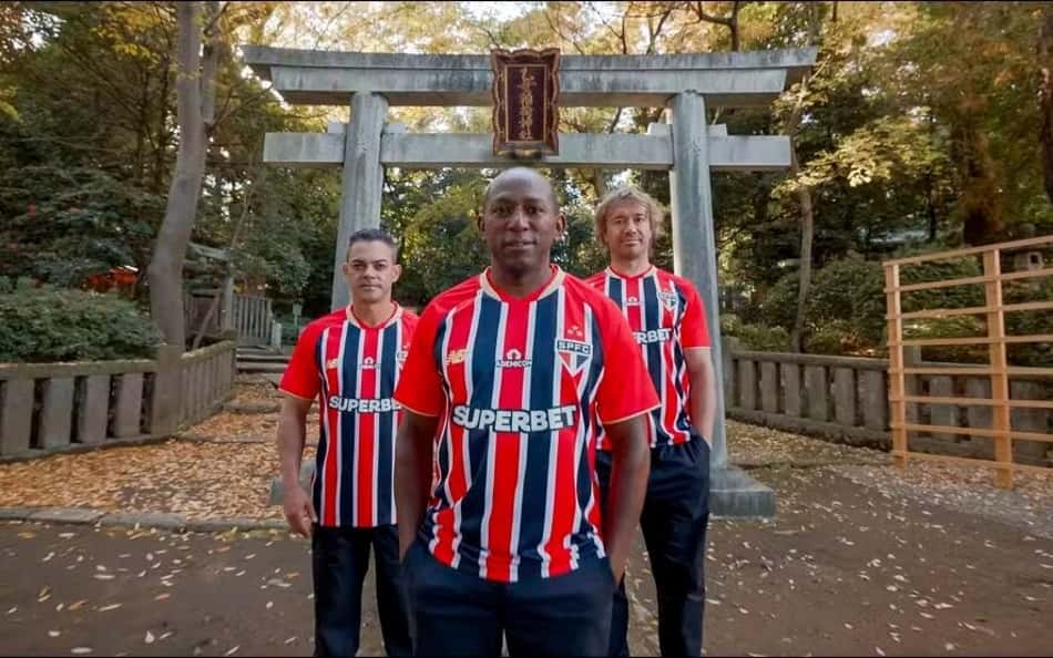 São Paulo lança camisa II para a temporada 2025/26; veja detalhes e valores