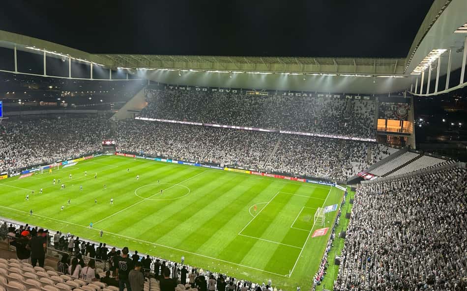 Público abaixo de 40 mil quebra marca expressiva do Corinthians em Itaquera
