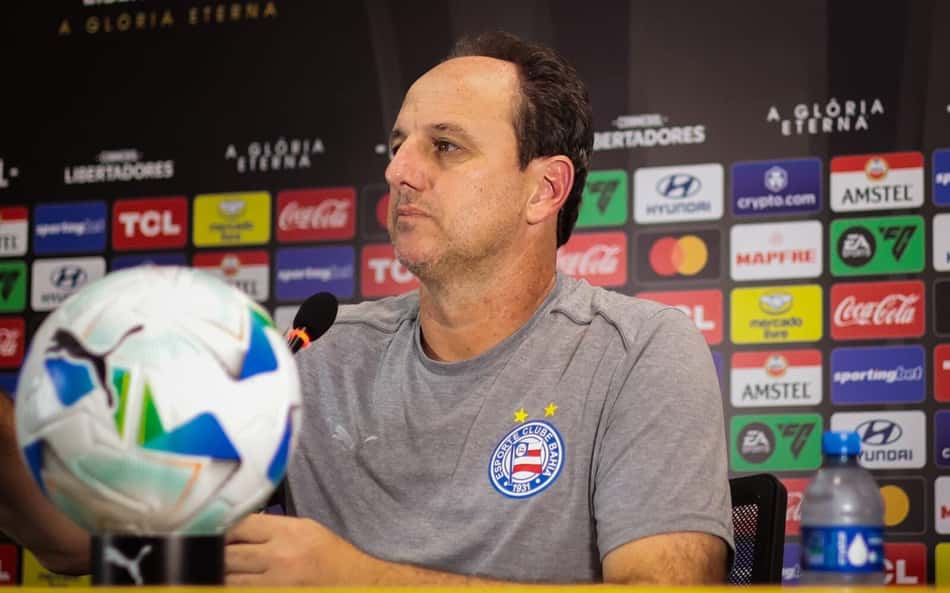 Ceni exalta resultado do Bahia, mas freia empolgação: 'Longe da classificação'