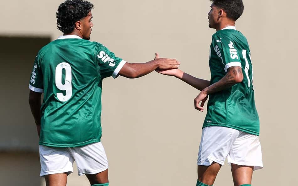 Palmeiras vence o Grêmio e lidera o Campeonato Brasileiro sub-20