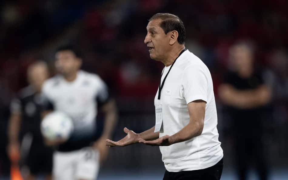 Ramón Díaz minimiza 'prioridade' e explica reservas na Sul-Americana