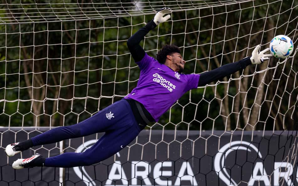 Dupla evolui, e Corinthians volta a ter esperança por reforços na Sul-Americana