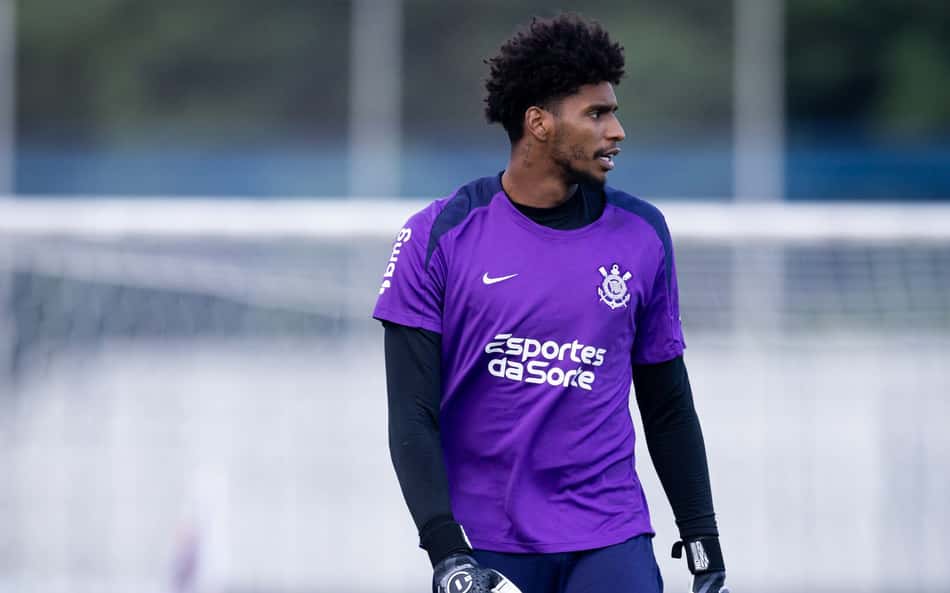 Hugo Souza deve reforçar o Corinthians na Sul-Americana: 'Estou 100%'
