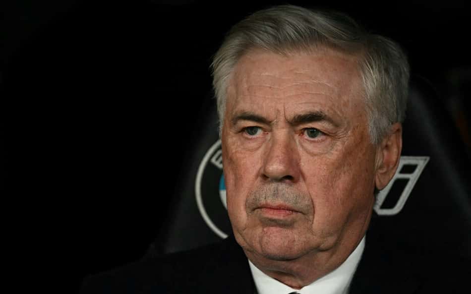Carlo Ancelotti, comandante do Real Madrid (Foto: Javier Soriano/AFP)