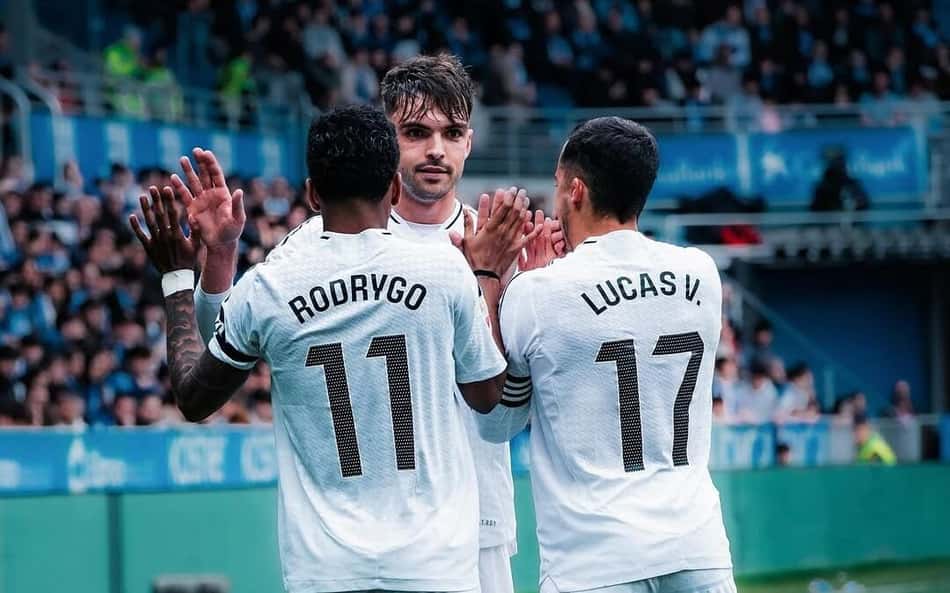 Jogo do Real Madrid é paralisado por atos de ódio contra atleta