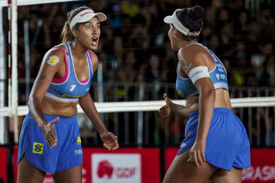 duda-ana-patricia-fivb