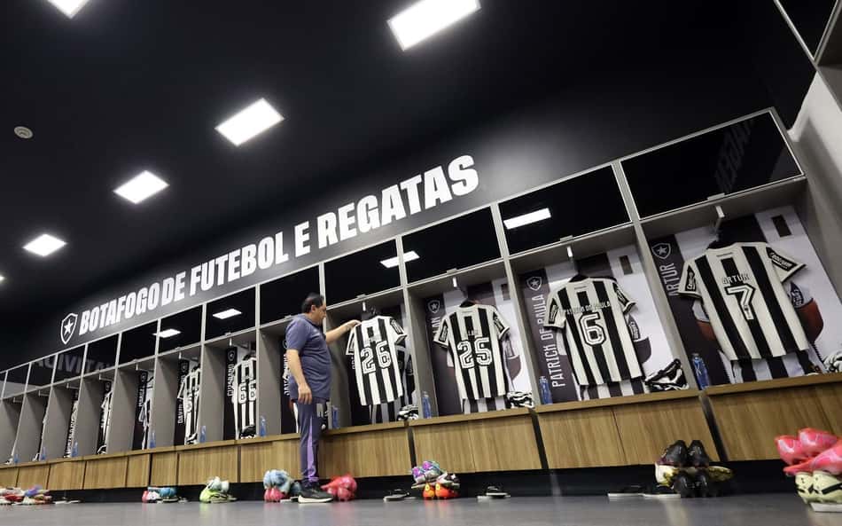 Escalação: Botafogo terá time misto diante do Capital-DF