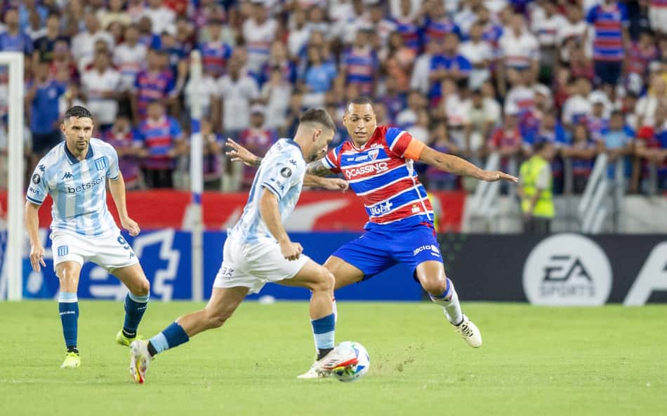 Pouco inspirado, Fortaleza perde para o Racing em estreia na Libertadores