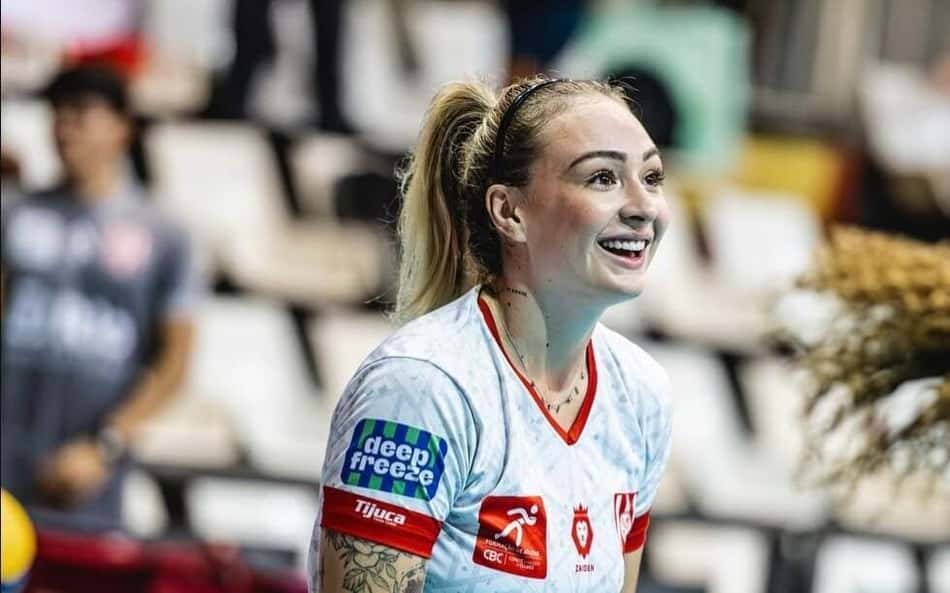 Jogadora profissional e influenciadora: conheça a trajetória de Gabi Gagliassi