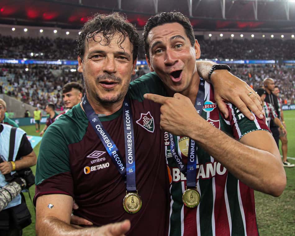 Ganso e Diniz, campeões da Recopa pelo Fluminense (Foto: Marcelo Gonçalves/FFC)