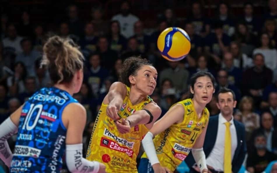 Time de Gabi Guimarães avança para final do vôlei na Itália