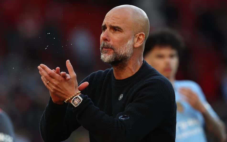 Guardiola critica brasileiro do Manchester City: 'Não é inteligente o suficiente'