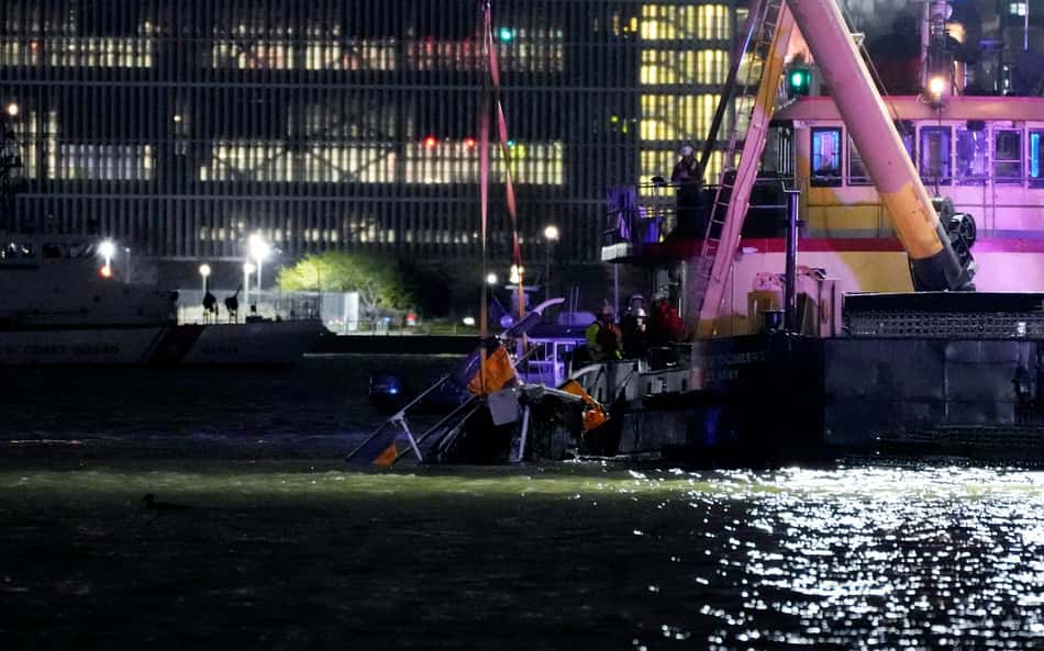 Neta de ex-presidente do Barcelona morre em queda de helicóptero nos EUA