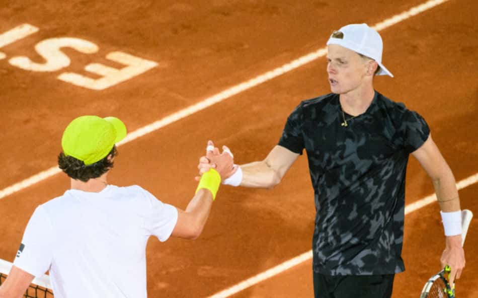 João Fonseca erra muito e para na estreia do Challenger de Estoril