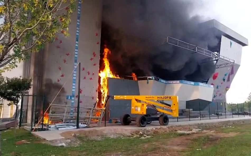 incendio-centro-olimpico-escalada-aspect-ratio-512-320