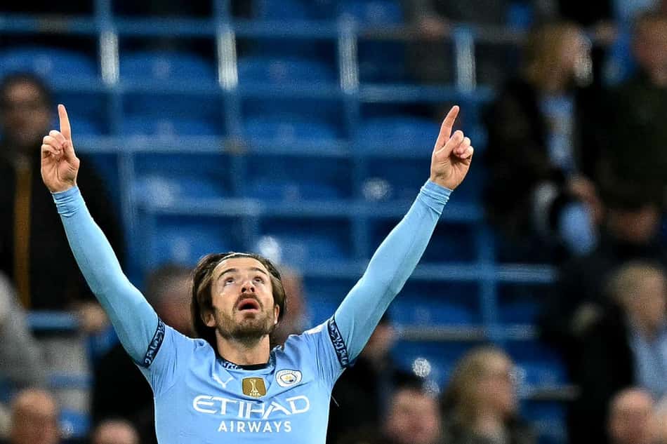 Jack Grealish comemora gol pelo Manchester City