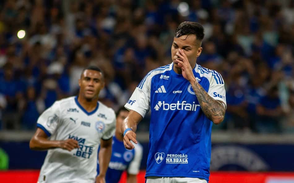 Pênalti de Kaio Jorge repercute em Cruzeiro x Bahia: 'Cobrança ridícula'