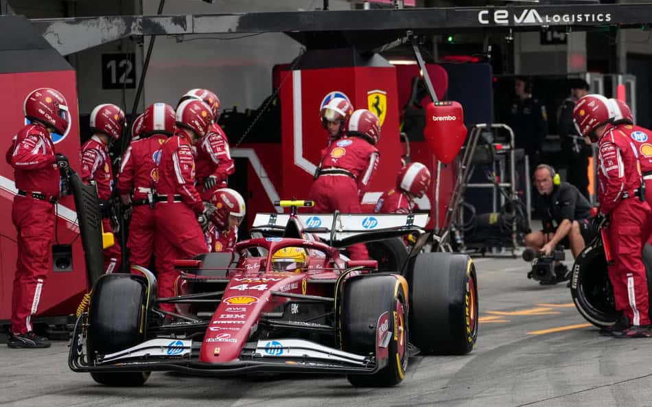 lewis-hamilton-ferrari-gp-japao-f1-2025-scaled-aspect-ratio-512-320