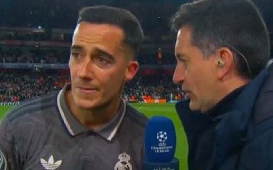 Lucas Vázquez faz gesto e motiva torcida do Real Madrid na Champions; veja