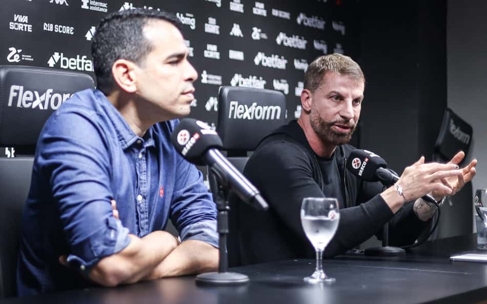 Vasco vê negociação melar, fecha janela sem reforços e confirma mais saídas