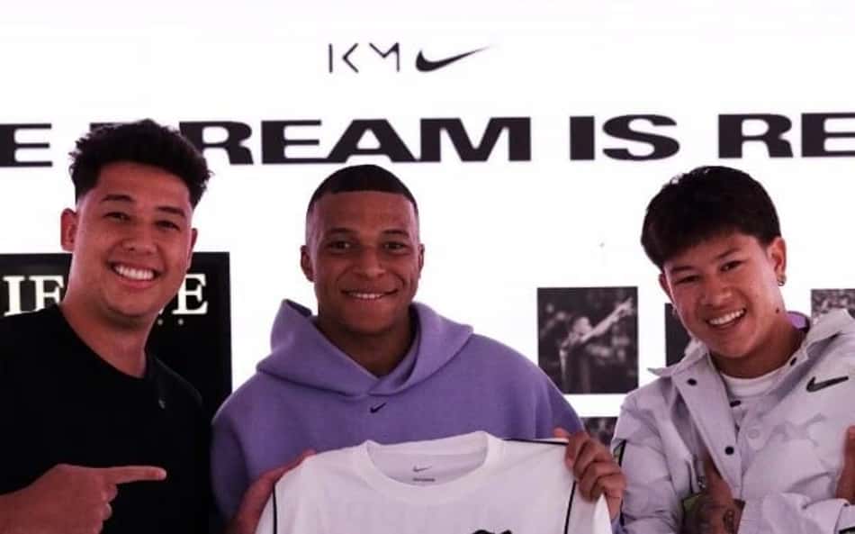Mbappé presenteia influenciadores brasileiros com nova chuteira, em Madri