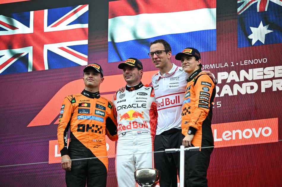 AUTO-PRIX-F1-JPN-PODIUM