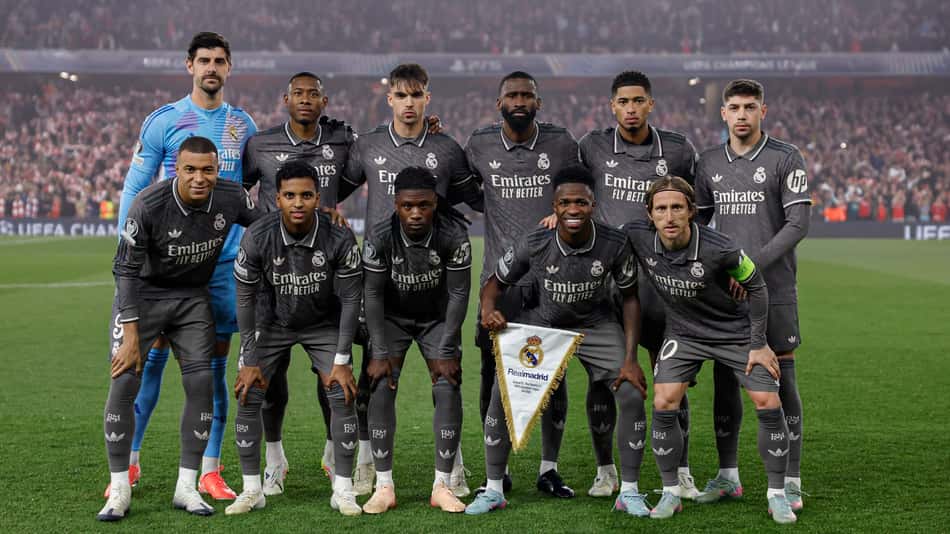 Real Madrid durante a partida contra o Arsenal pela Champions League