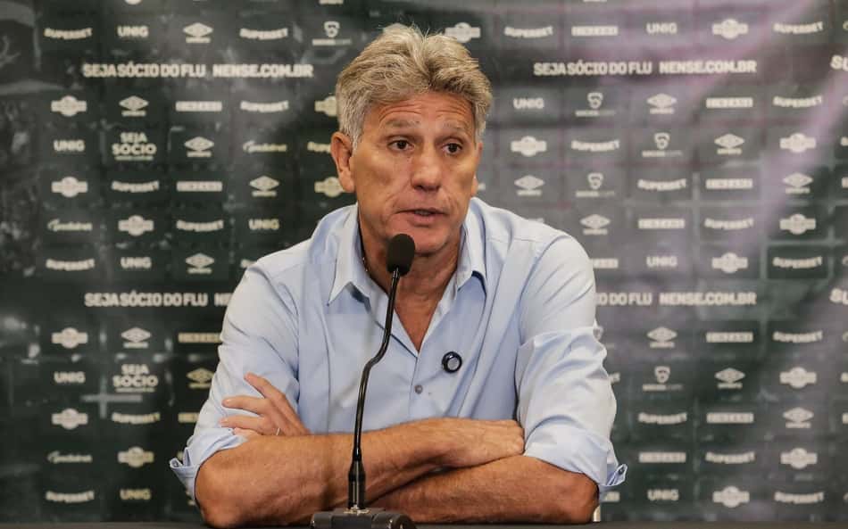 Renato exalta coletivo na vitória do Fluminense sobre o Corinthians: 'Treino o grupo'
