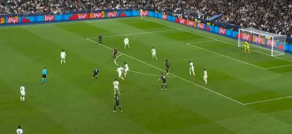 Gol de Saka - Arsenal x Real Madrid - Champions