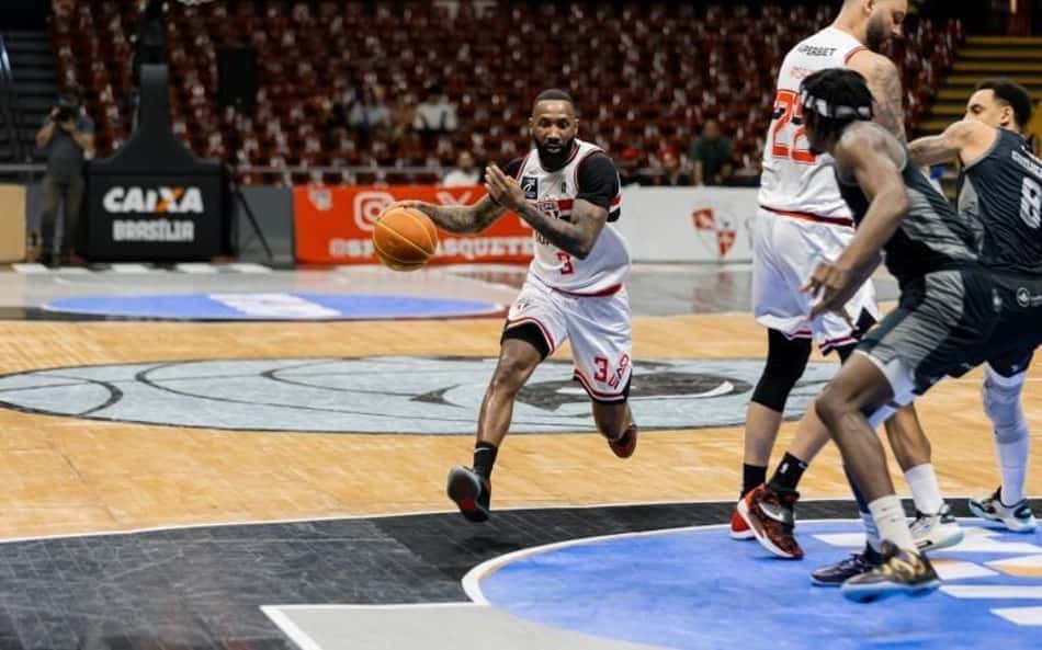 NBB: São Paulo amplia vantagem e fica a uma vitória das quartas de final
