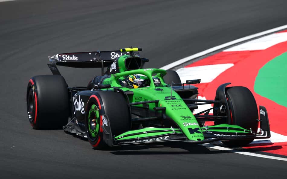 sauber_chinese_grand_prix___friday_3-scaled-aspect-ratio-512-320