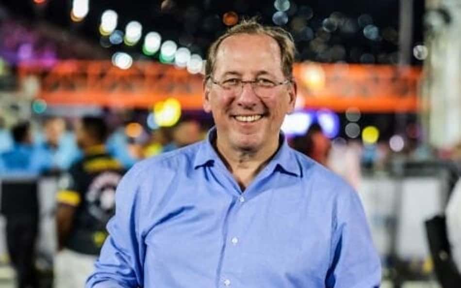 Dono do Botafogo, John Textor vê dívida do Grupo Eagle disparar; confira valores