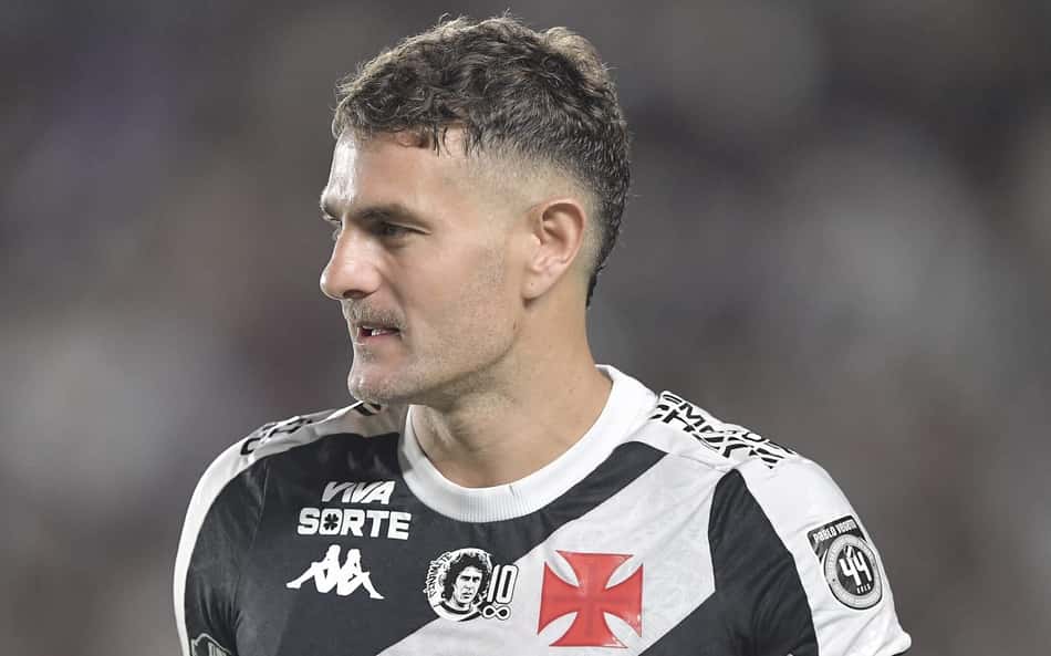 Vasco x Sport: gol polêmico de Vegetti com revisão do VAR divide jornalistas