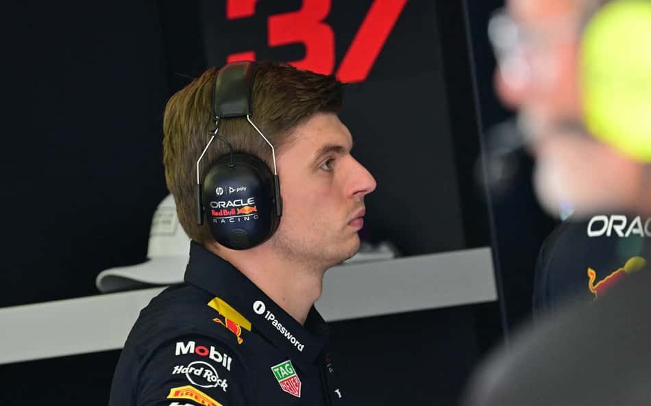 Verstappen volta a sugerir trapaça da McLaren na F1: 'Sei o que está acontecendo'