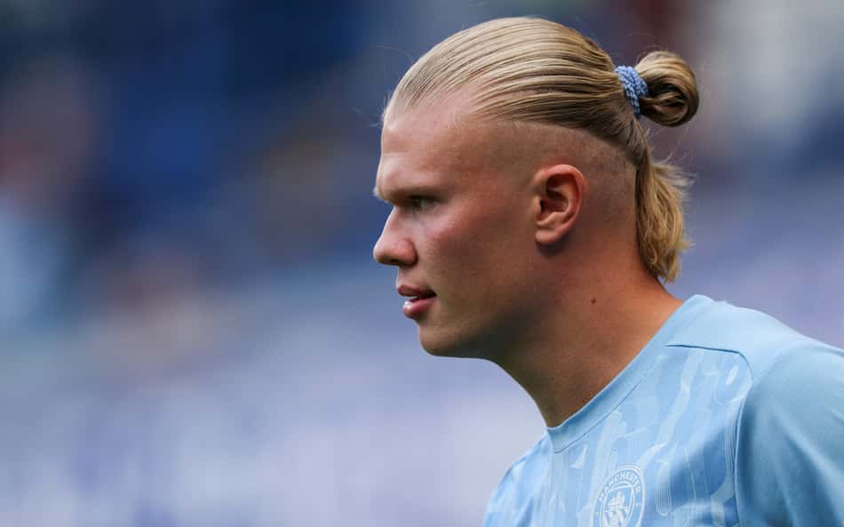 Guardiola escala Haaland como titular no Manchester City depois de lesão