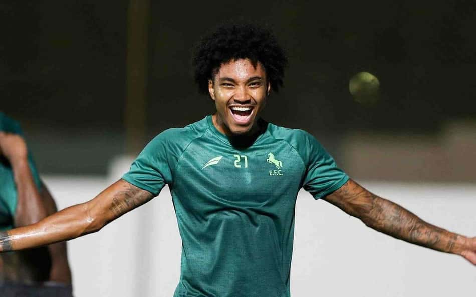 Cabe no seu time? Veja salário de Vitinho, ex-Botafogo e Flamengo, na Arábia Saudita