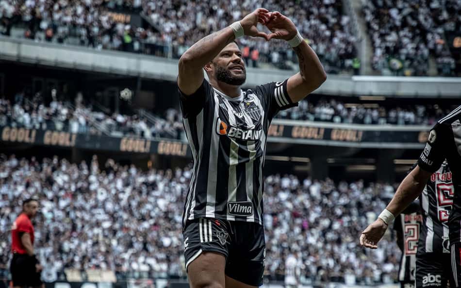 No Atlético-MG, Hulk busca superar Paulinho e entrar em Top-10 histórico
