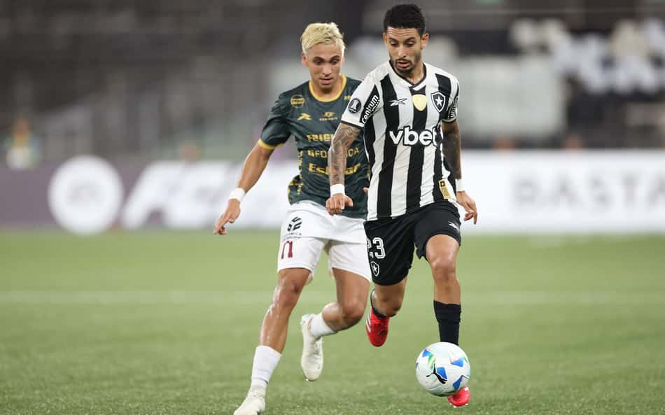 Diferença bilionária? Veja quanto valem os elencos de Botafogo e Carabobo