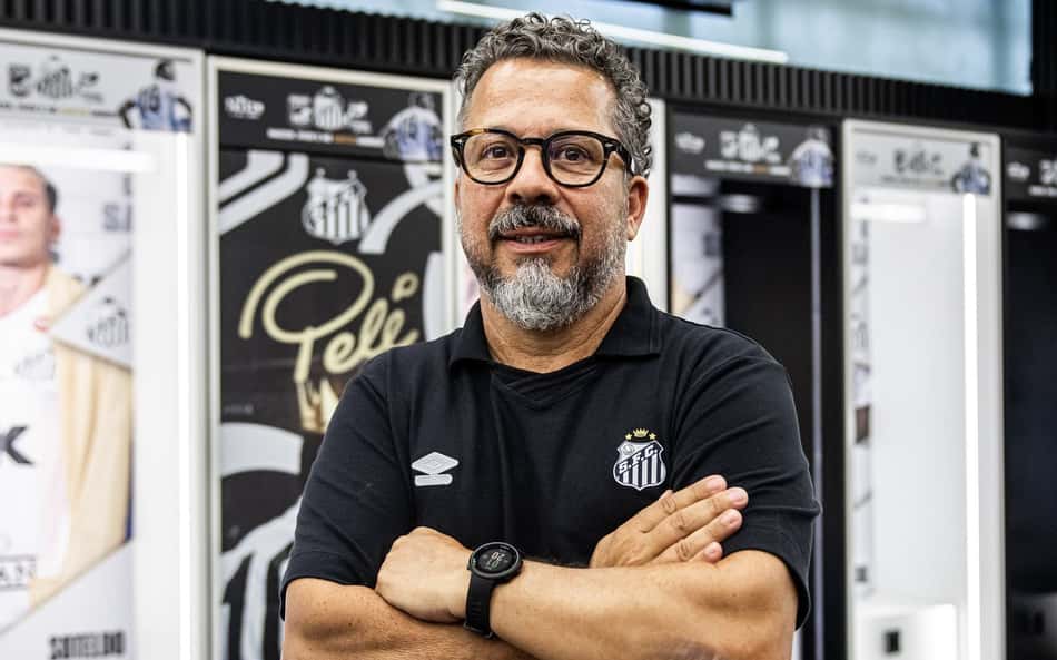 Cléber Xavier aparece no BID e está liberado para estrear pelo Santos