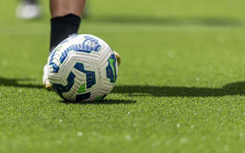 Fluminense terá que superar 'fantasma' do gramado sintético diante do Atlético-MG