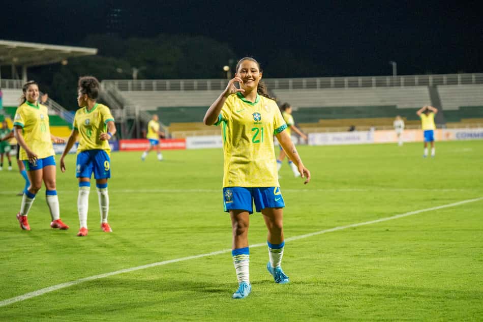 Evelin - Seleção