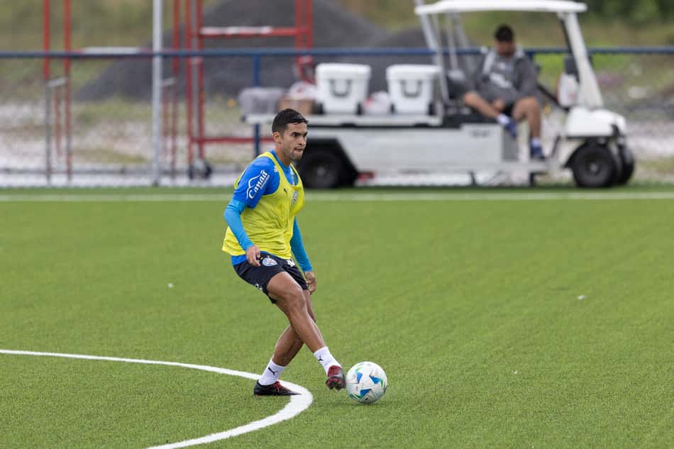 Nestor no último treino do Bahia Foto: Rafael Rodrigues / EC Vitória