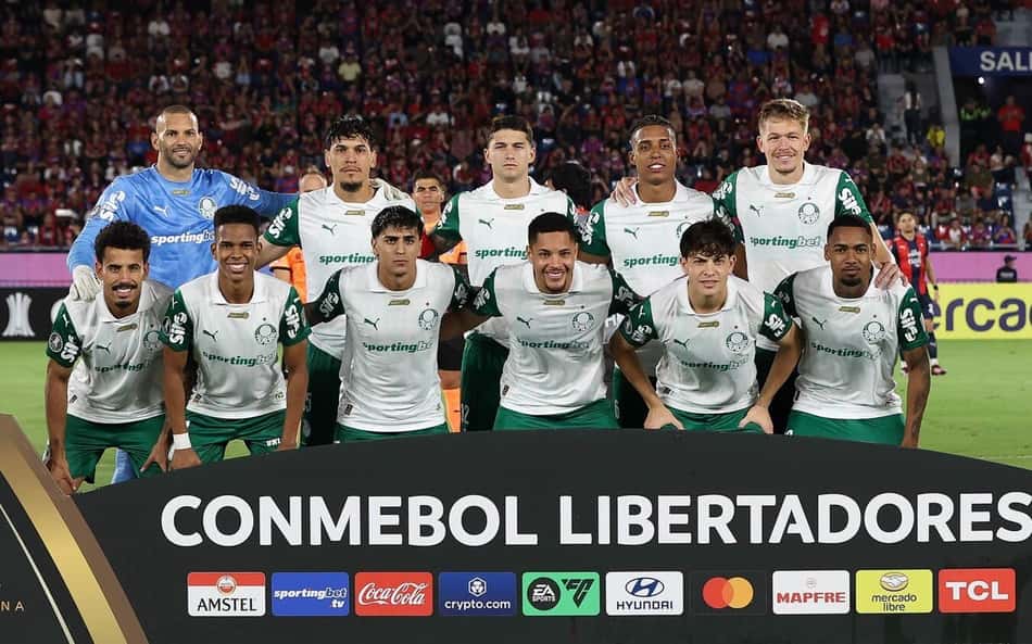 Palmeiras acumula recordes e mira premiação milionária na Libertadores